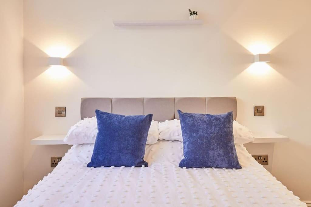 Apt 1 - Queens Court 斯卡伯勒 外观 照片